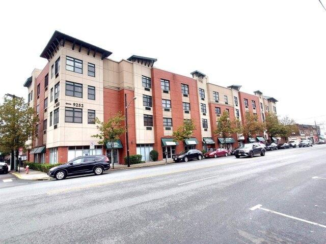 Condo for sale in Hudson, New Jersey