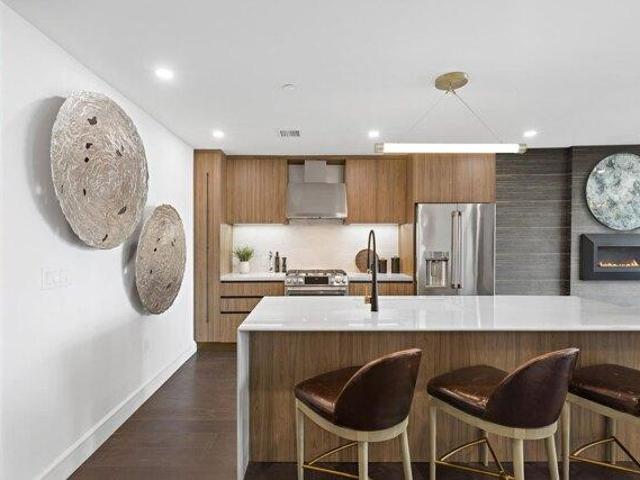 Condo for sale in Hudson, New Jersey