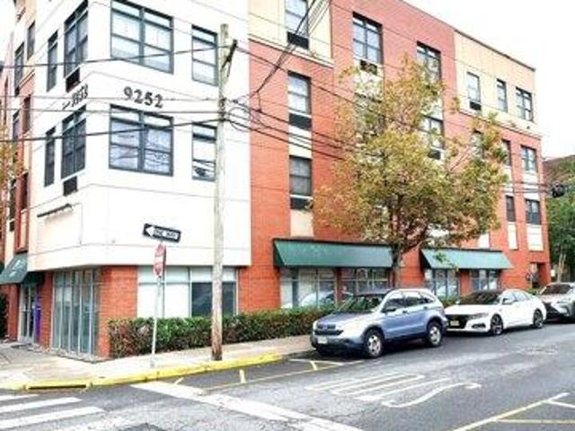 Condo for sale in Hudson, New Jersey
