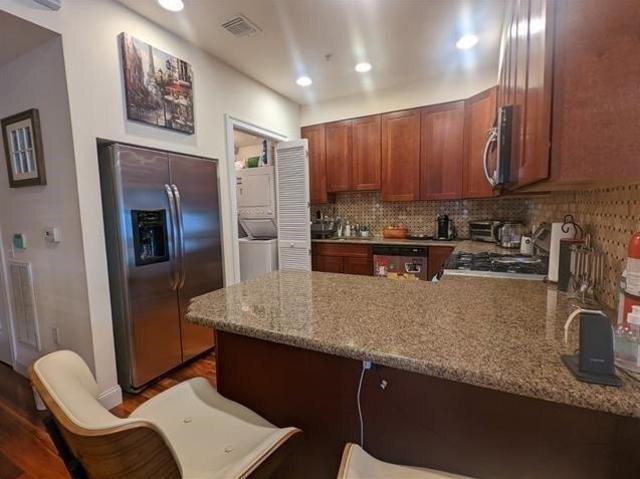 Condo for sale in Hudson, New Jersey