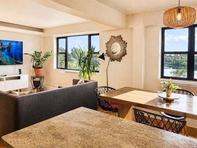 Condo for sale in Hudson, New Jersey