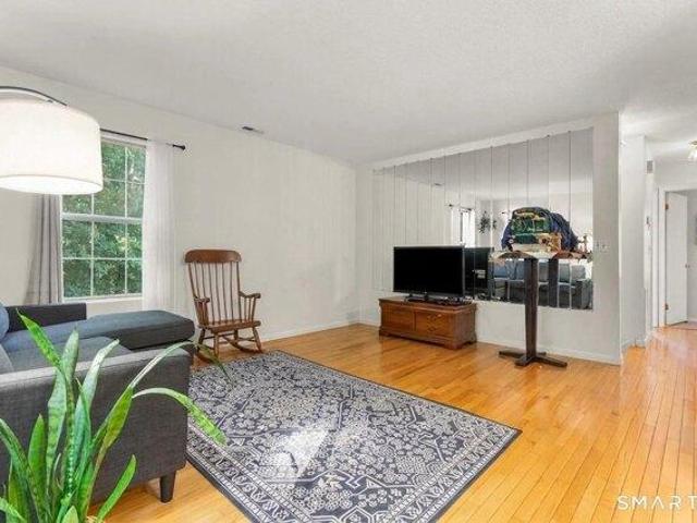 Condo for sale in North Branford, Connecticut