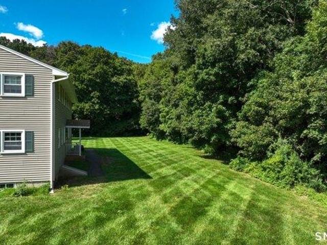 Condo for sale in North Branford, South Central Connecticut Planning Region