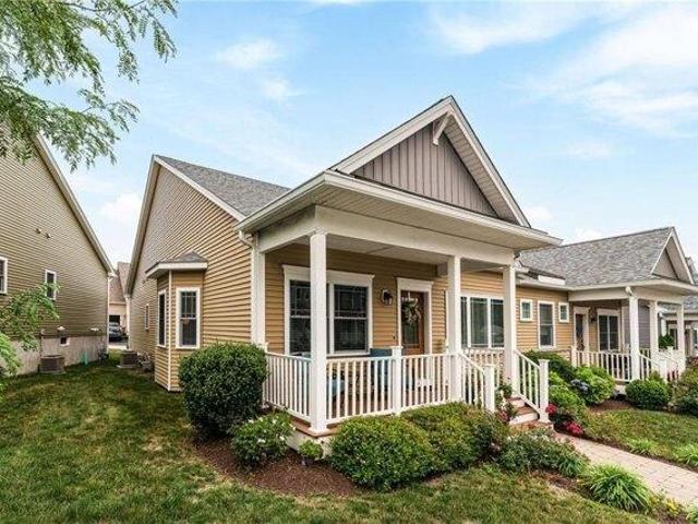 Condo for sale in North Kingstown, Rhode Island