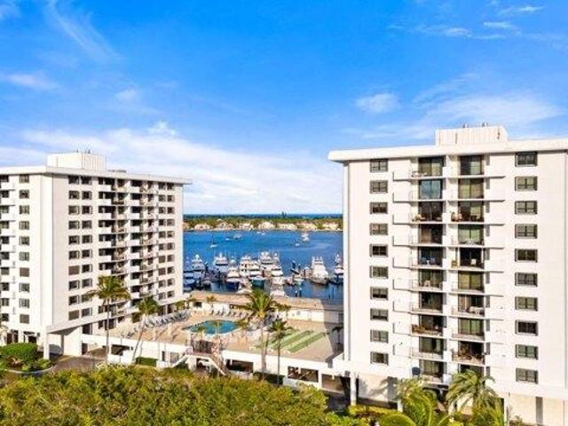 Condo for sale in North Palm Beach, Florida
