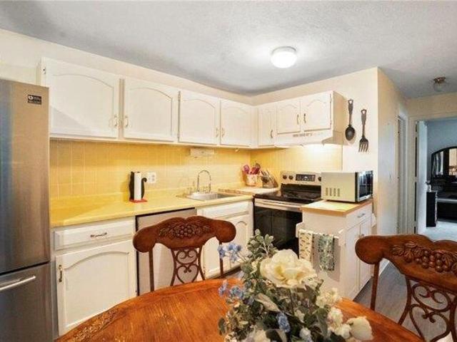 Condo for sale in North Providence, Rhode Island