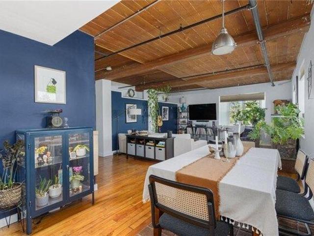 Condo for sale in North Providence, Rhode Island