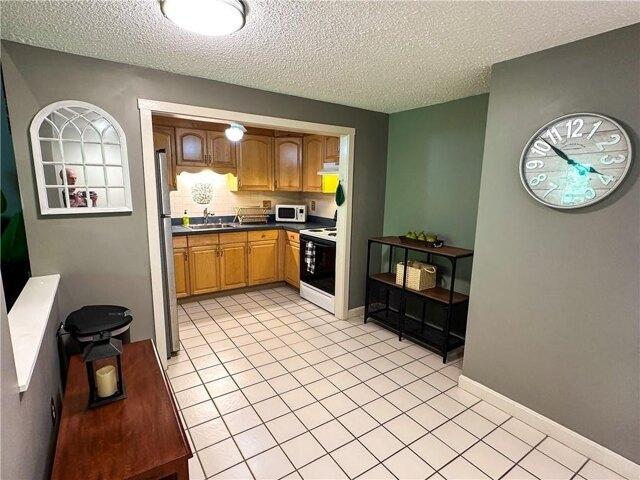 Condo for sale in North Providence, Rhode Island