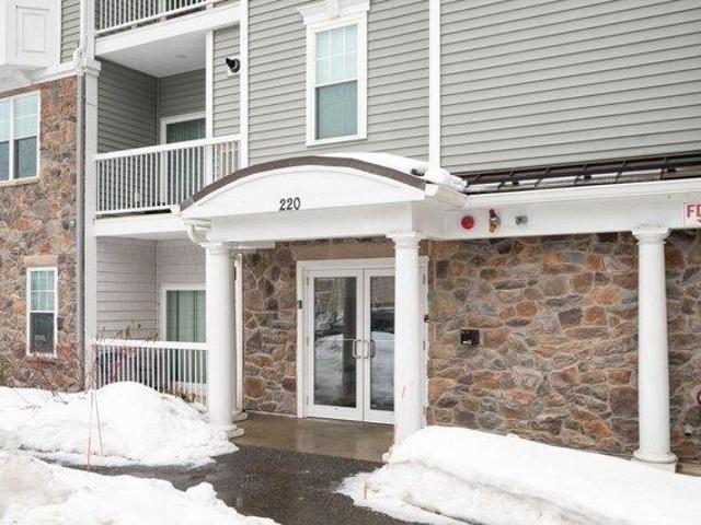 Condo for sale in North Reading, Massachusetts
