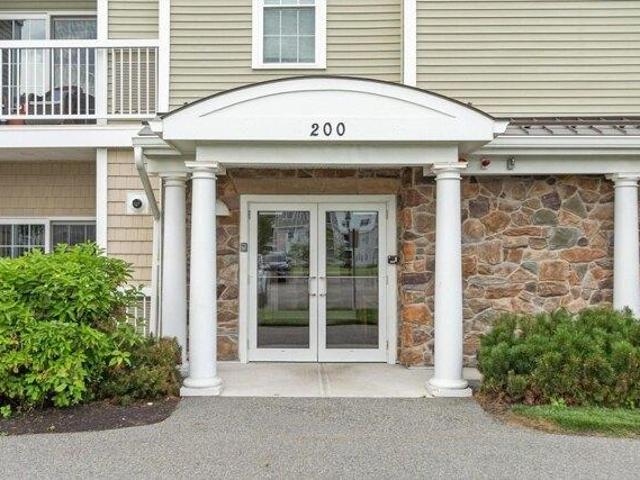 Condo for sale in North Reading, Massachusetts