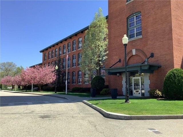 Condo for sale in North Smithfield, Providence County