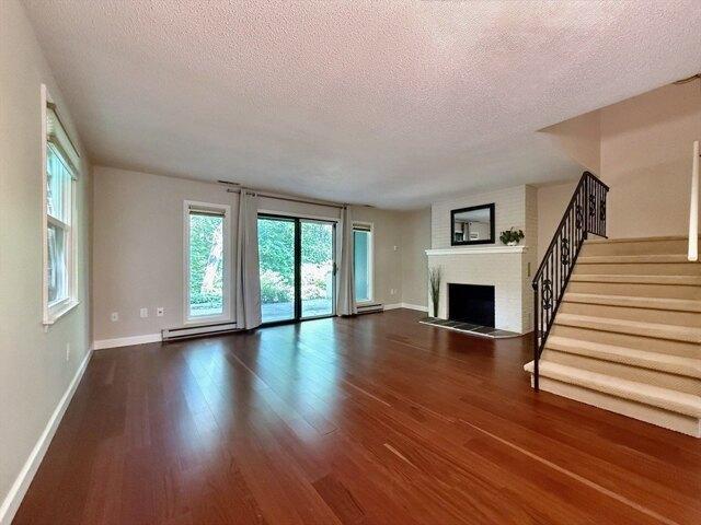 Condo for sale in Florence