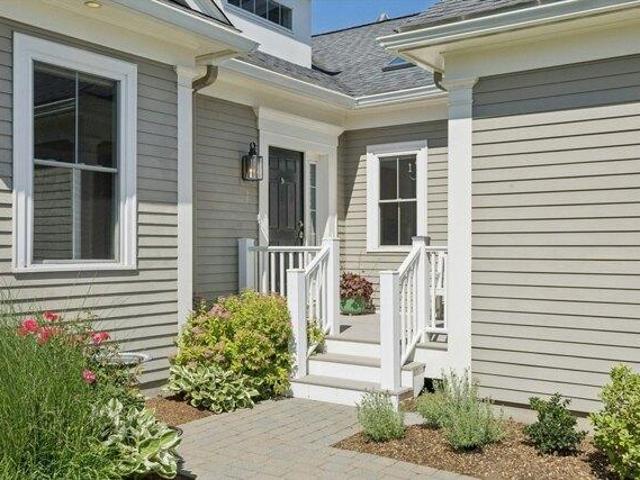 Condo for sale in Northborough, Massachusetts