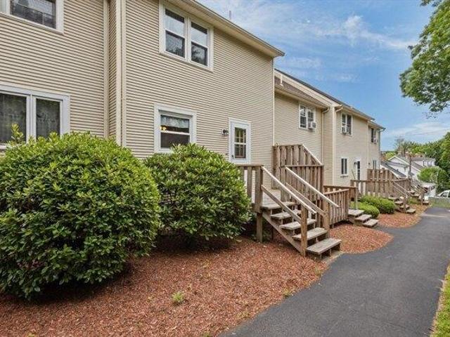 Condo for sale in Northbridge, Massachusetts