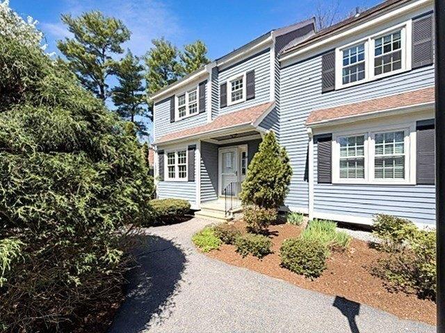 Condo for sale in Northbridge, Massachusetts