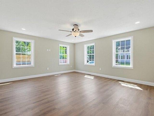 Condo for sale in Northbridge, Massachusetts