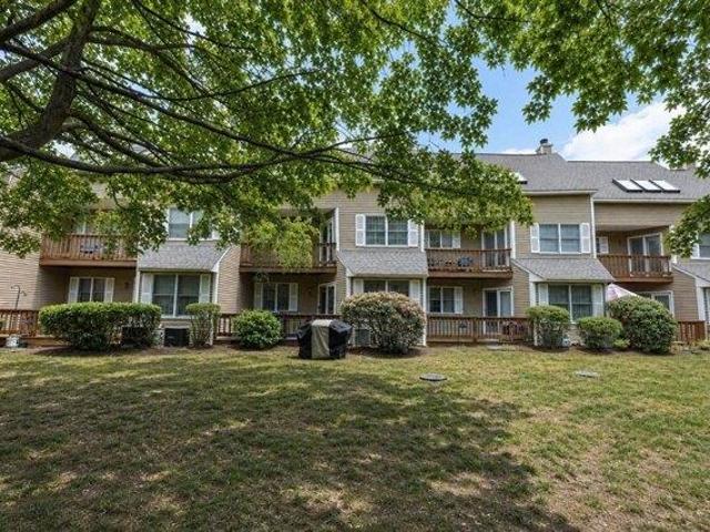 Condo for sale in Bristol, Massachusetts