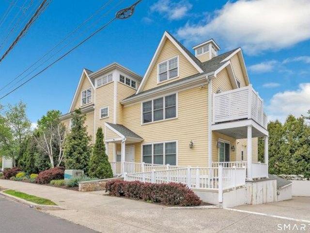 Condo for sale in Norwalk, Connecticut