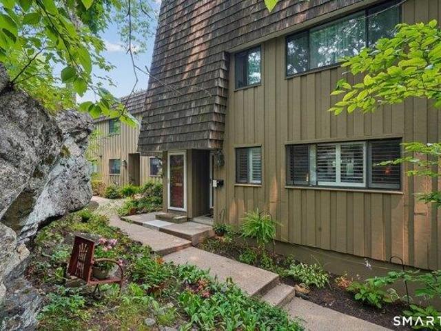 Condo for sale in Norwalk, Connecticut