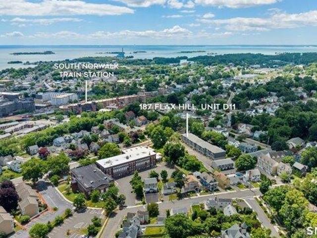 Condo for sale in Norwalk, Connecticut