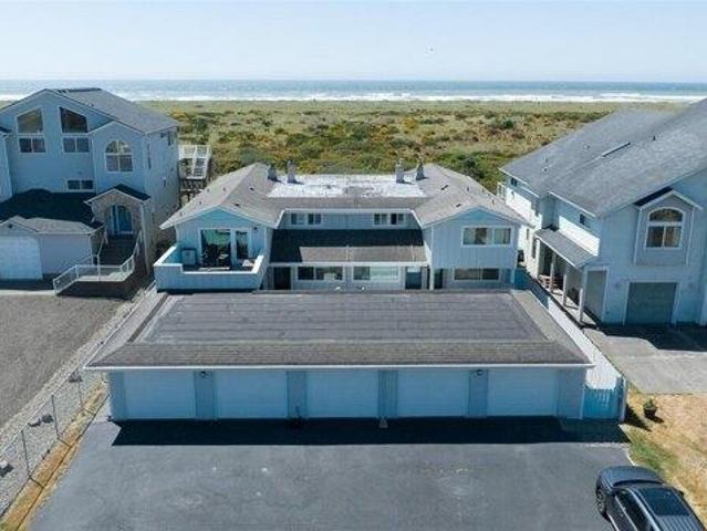 Condo for sale in Ocean Shores