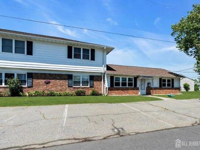 Condo for sale in Cliffwood, New Jersey
