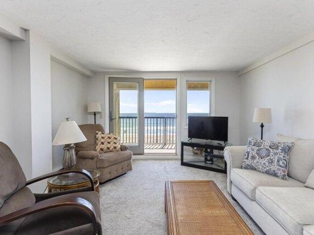 Condo for sale in Surfside, Old Orchard Beach