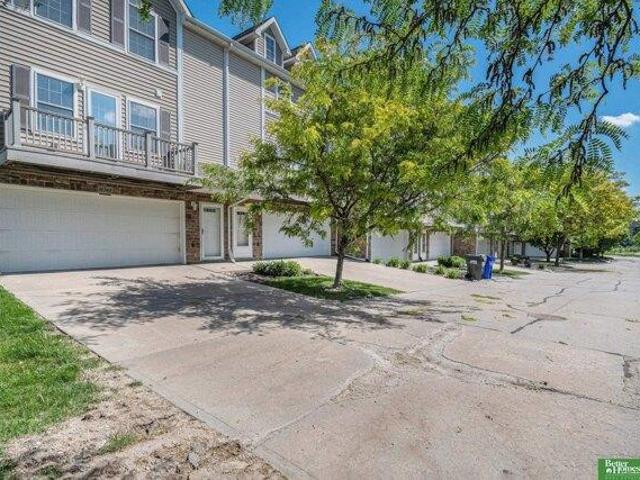 Condo for sale in Omaha