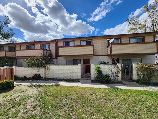 Condo for sale in Ontario