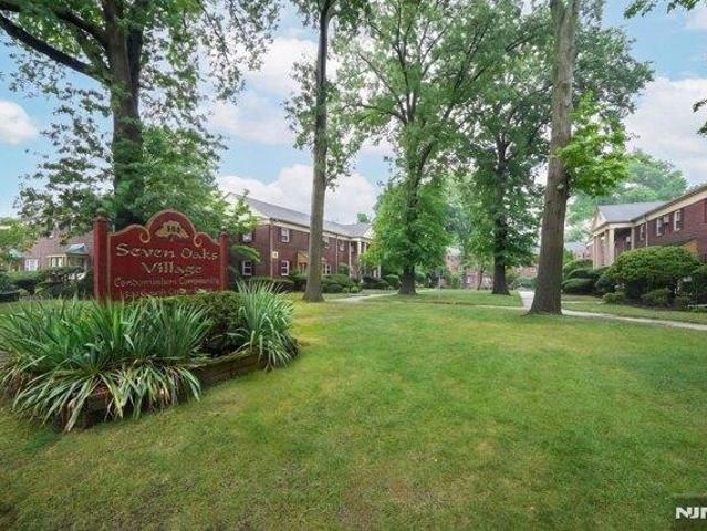 Condo for sale in Orange, New Jersey