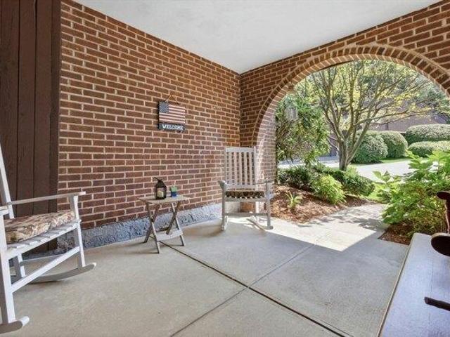 Condo for sale in Peabody, Massachusetts