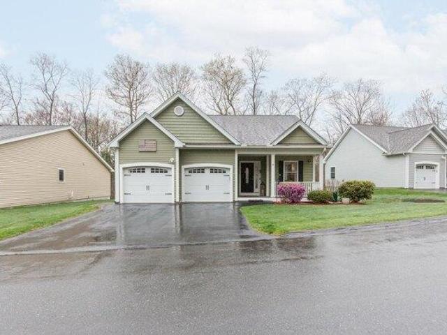 Condo for sale in New Hampshire