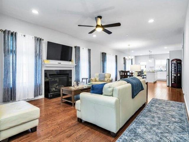 Condo for sale in New Hampshire
