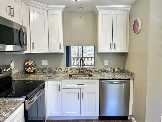 Condo for sale in Pembroke, Plymouth County