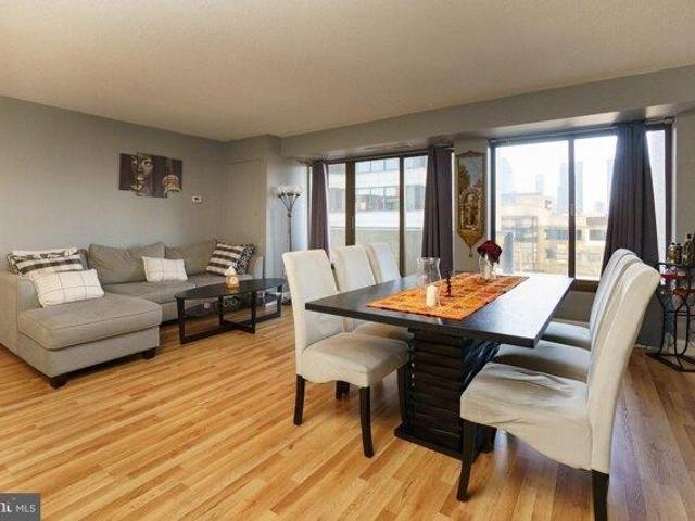 Condo for sale in South Philadelphia, Philadelphia