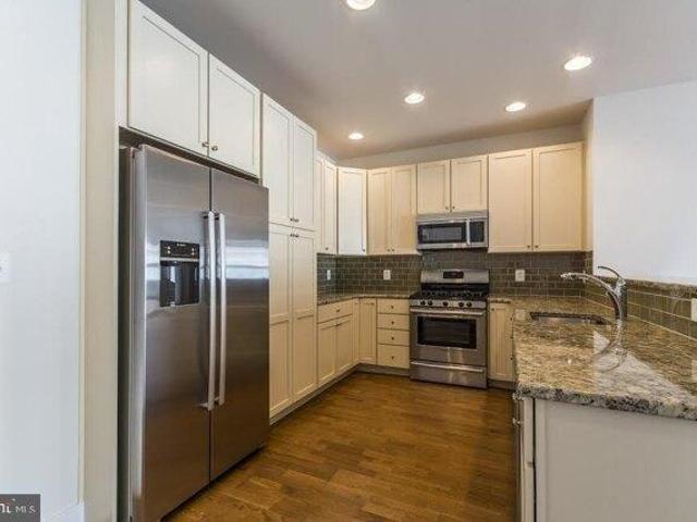 Condo for sale in South Philadelphia, Philadelphia