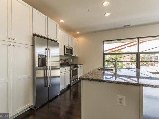 Condo for sale in South Philadelphia, Philadelphia