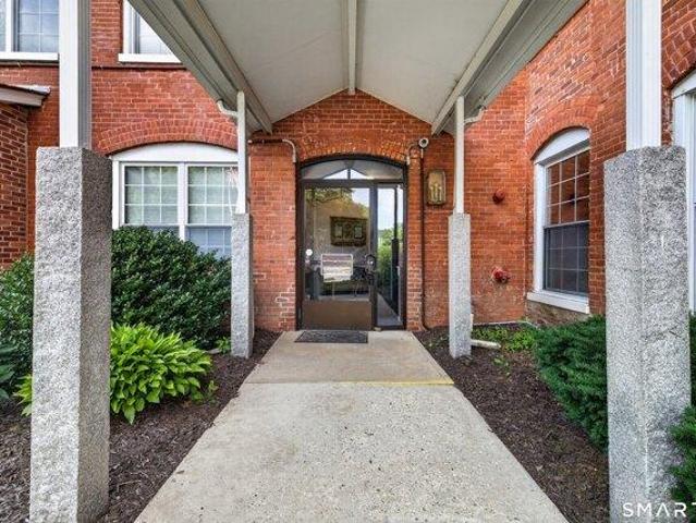 Condo for sale in Plainfield, Connecticut