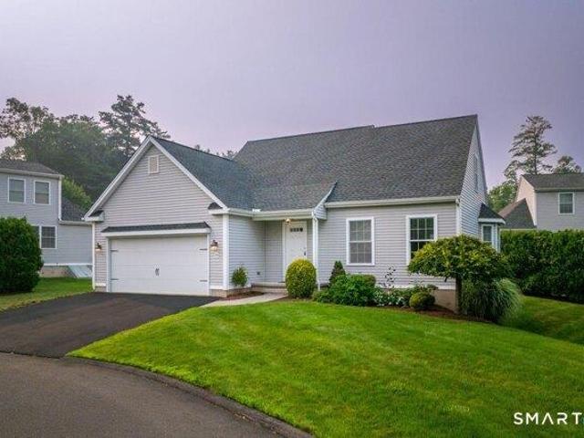 Condo for sale in Plainville, Connecticut