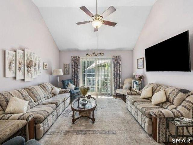 Condo for sale in Plainville, Connecticut