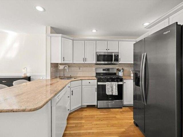Condo for sale in Plainville, Massachusetts