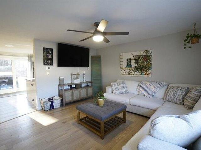 Condo for sale in Plainville, Massachusetts