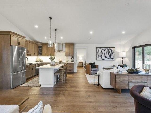 Condo for sale in Manomet, Massachusetts