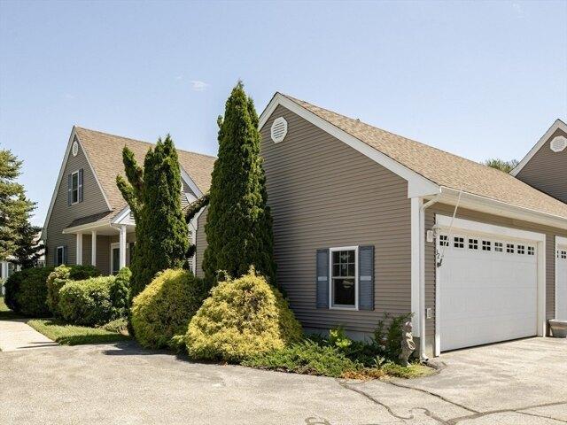 Condo for sale in Manomet, Massachusetts