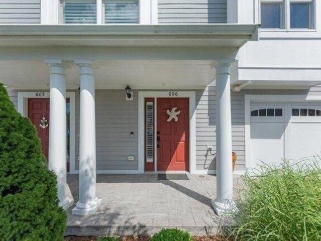 Condo for sale in Manomet, Massachusetts