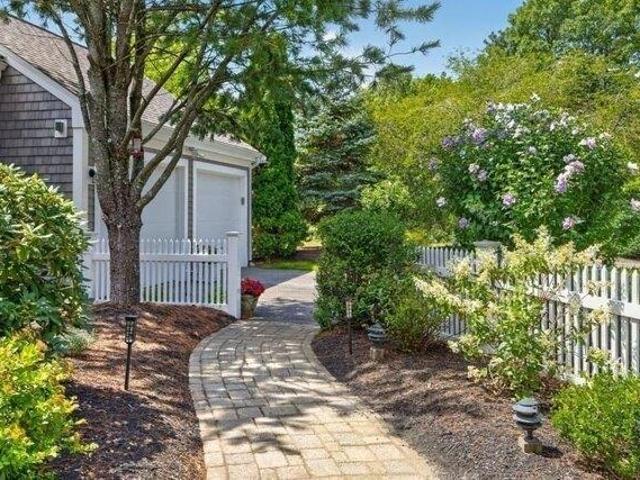Condo for sale in Manomet, Massachusetts
