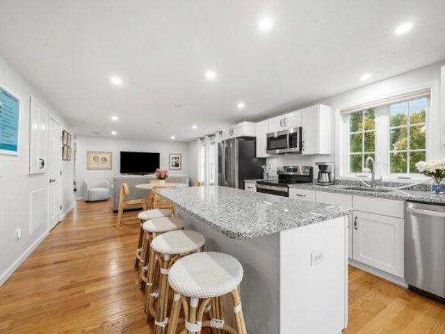 Condo for sale in Manomet, Massachusetts