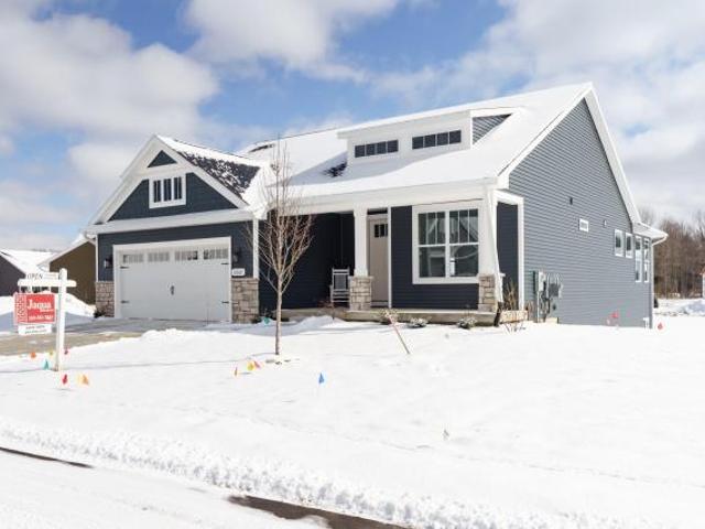 Condo for sale in Portage