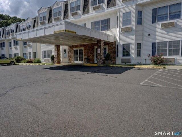 Condo for sale in Portland, Connecticut