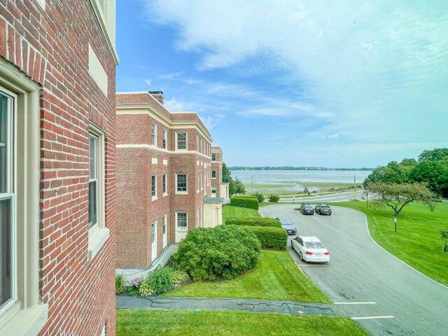 Condo for sale in Peaks Island, Maine